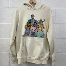 Load image into Gallery viewer, Sweatshirt Size Medium
