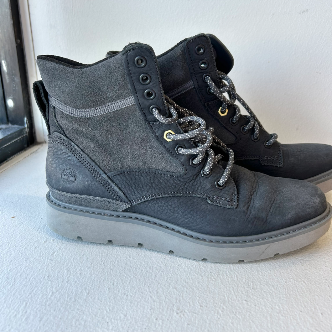 Timberland Boots Womens 7