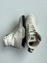 Load image into Gallery viewer, Diesel Casual Shoes Mens 7.5
