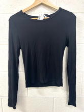 Load image into Gallery viewer, Wilfred Long Sleeve Top Size Large
