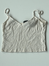Load image into Gallery viewer, Brandy Melville Tank Top Size Small
