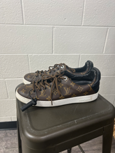 Load image into Gallery viewer, Casual Shoes Mens 7
