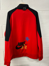 Load image into Gallery viewer, Nike Sweatshirt Size XXL
