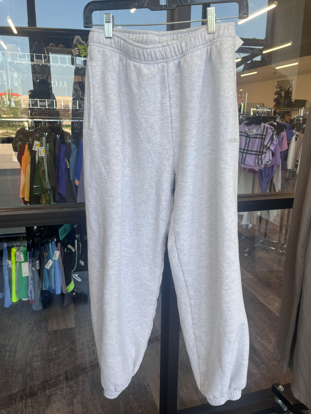 Aritzia Pants Size Small
