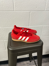 Load image into Gallery viewer, Adidas Casual Shoes Womens 6.5
