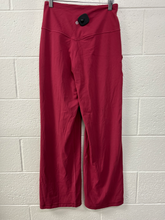 Load image into Gallery viewer, Lulu Lemon Athletic Pants Size Medium
