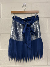 Load image into Gallery viewer, Anthropologie Short Skirt Size Small
