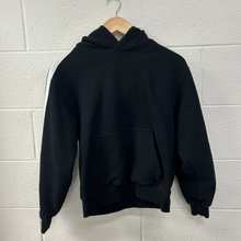 Load image into Gallery viewer, Aritzia Sweatshirt Size Small
