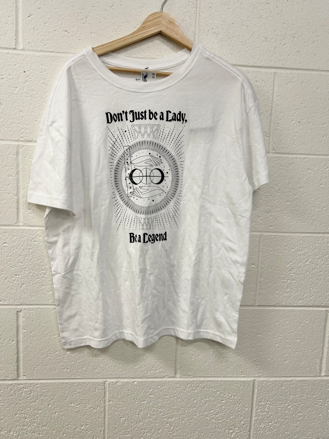 Nike T-shirt Size Medium