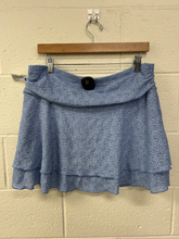 Load image into Gallery viewer, Madden Girl Short Skirt Size Extra Large
