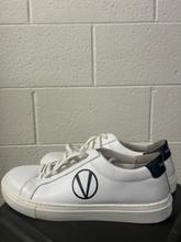 Load image into Gallery viewer, Casual Shoes Mens 12
