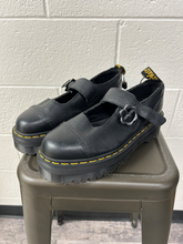 Load image into Gallery viewer, Dr Martens Casual Shoes Womens 9
