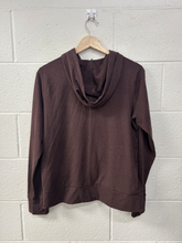 Load image into Gallery viewer, Vuori Athletic Jacket Size Medium
