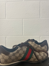 Load image into Gallery viewer, Gucci Casual Shoes Womens 9
