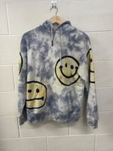 Load image into Gallery viewer, Sweatshirt Size Small

