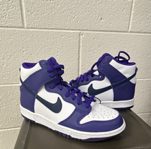 Load image into Gallery viewer, Nike Max Womens Athletic Shoes Womens 6
