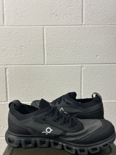 Load image into Gallery viewer, On Cloud Mens Athletic Shoes Mens 10.5
