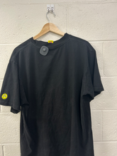 Load image into Gallery viewer, T-shirt Size Small
