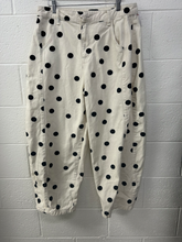 Load image into Gallery viewer, Asos Pants Size 13/14 (32)
