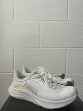 Load image into Gallery viewer, Hoka Womens Athletic Shoes Womens 8
