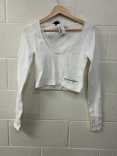 Load image into Gallery viewer, True Religion Long Sleeve Top Size Extra Small
