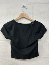 Load image into Gallery viewer, Vuori Short Sleeve Top Size Extra Small
