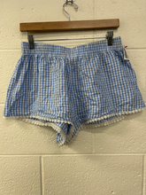 Load image into Gallery viewer, Princess Polly Shorts Size Large

