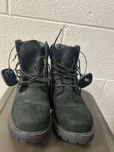 Load image into Gallery viewer, Timberland Boots Womens 5.5
