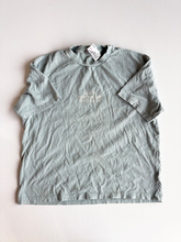 Load image into Gallery viewer, American Eagle Short Sleeve Top Size Medium
