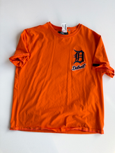 Load image into Gallery viewer, Athletic Top Size XXL
