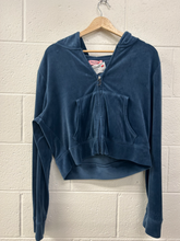 Load image into Gallery viewer, Juicy Couture Sweatshirt Size Extra Large
