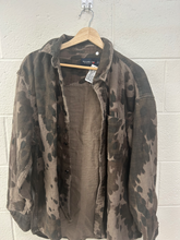 Load image into Gallery viewer, Abercrombie &amp; Fitch Long Sleeve Top Size Extra Large
