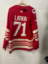 Load image into Gallery viewer, Nhl Mens Fan Apparel Size Extra Large
