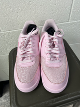 Load image into Gallery viewer, Nike Casual Shoes Womens 11
