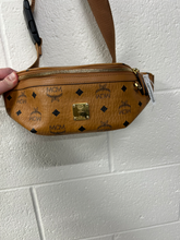 Load image into Gallery viewer, Purse
