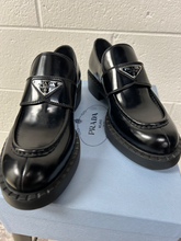 Load image into Gallery viewer, Casual Shoes Womens 9.5
