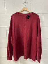 Load image into Gallery viewer, Aerie Sweatshirt Size Extra Large
