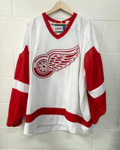 Load image into Gallery viewer, Nhl Mens Fan Apparel Size XXL
