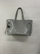 Load image into Gallery viewer, Purse
