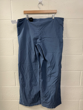 Load image into Gallery viewer, Skims Pants Size Medium

