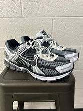 Load image into Gallery viewer, Nike Casual Shoes Mens 12
