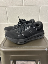 Load image into Gallery viewer, On Cloud Womens Athletic Shoes Womens 7.5
