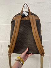 Load image into Gallery viewer, Michael Kors Purse
