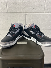 Load image into Gallery viewer, Air Jordan Casual Shoes Mens 8.5
