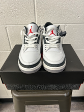Load image into Gallery viewer, Air Jordan Casual Shoes Mens 9.5
