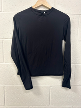 Load image into Gallery viewer, Skims Long Sleeve Top Size Large
