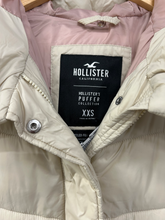 Load image into Gallery viewer, Hollister Heavy Outerwear Extra Extra Small
