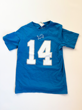 Load image into Gallery viewer, Nike Short Sleeve Top Size Large
