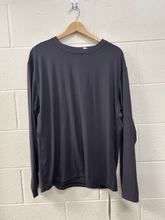 Load image into Gallery viewer, Lulu Lemon Athletic Top Size Large
