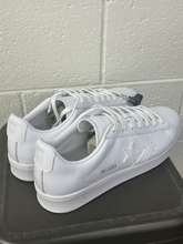 Load image into Gallery viewer, Converse Shoes Casual Shoes Mens 11
